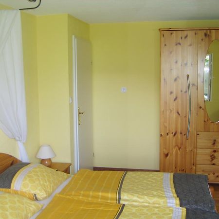 Kolarnock Apartment Feld am See Bagian luar foto
