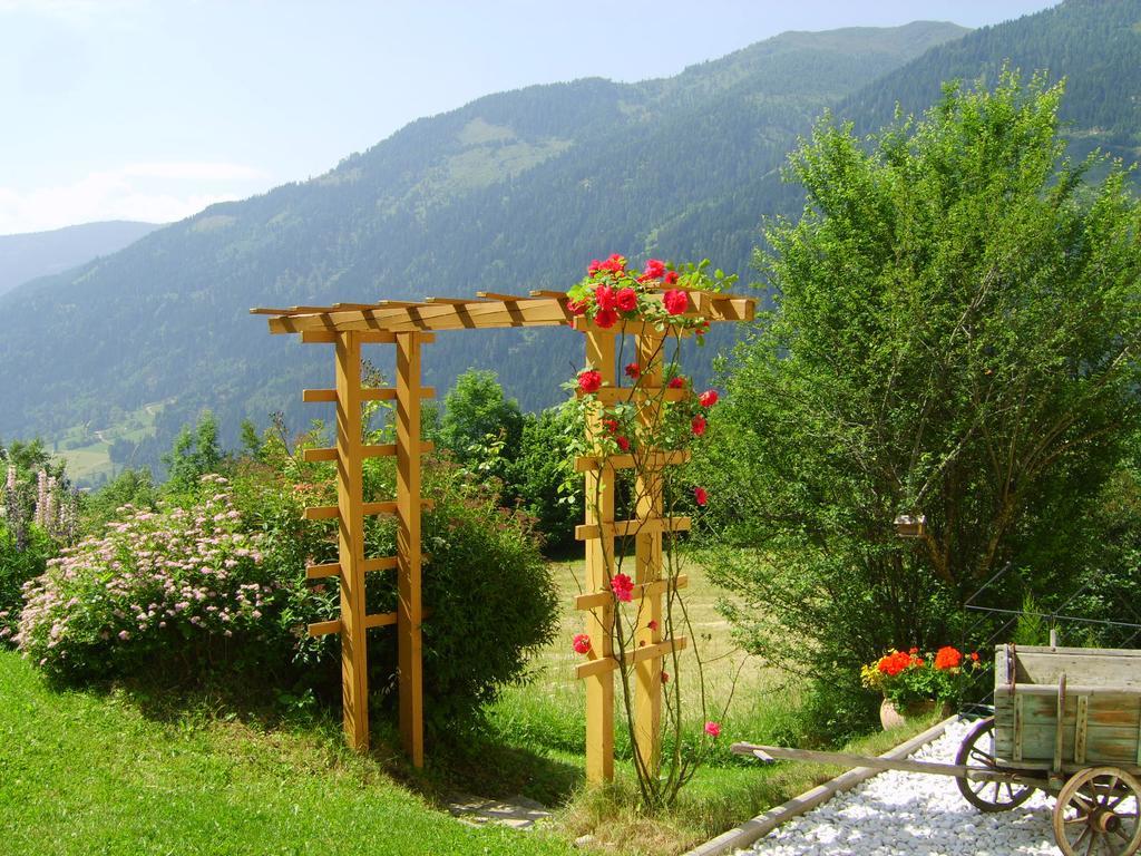 Kolarnock Apartment Feld am See Bagian luar foto