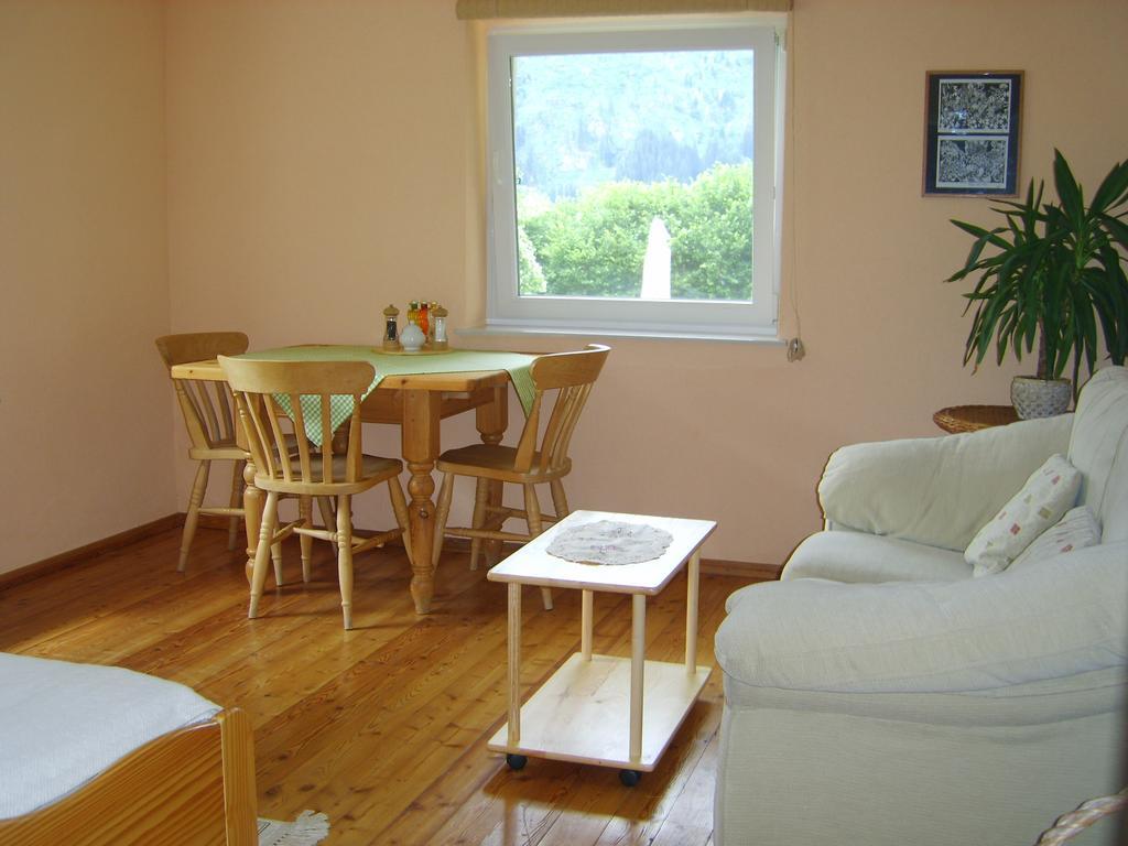 Kolarnock Apartment Feld am See Bagian luar foto